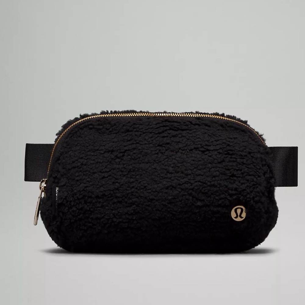 Lululemon Everywhere Belt Bag 1L Fleece